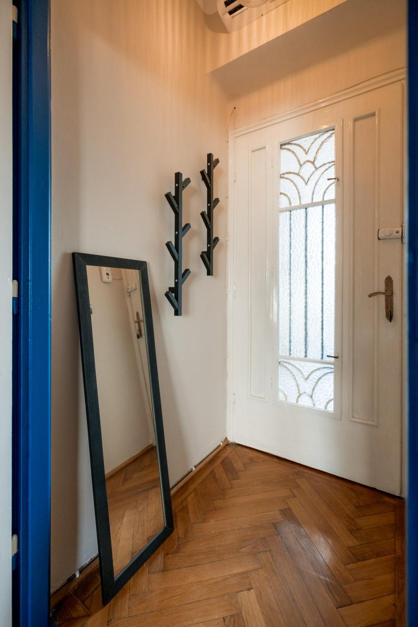 Decebal Central Studio - Elegant And Cozy Stay อาราด ภายนอก รูปภาพ